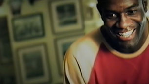 Robbie Earle